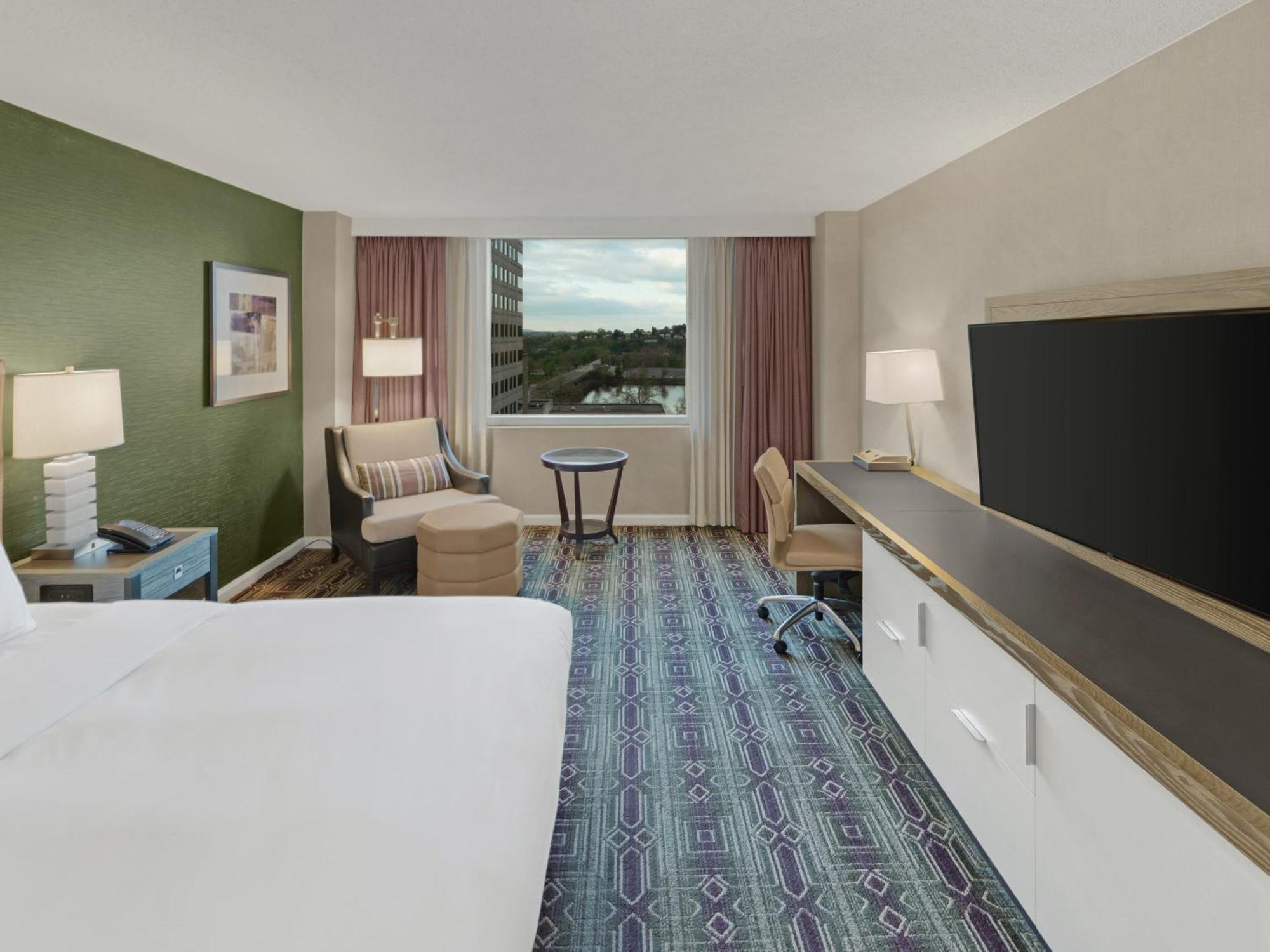 Hilton Harrisburg Near Hershey Park Bagian luar foto